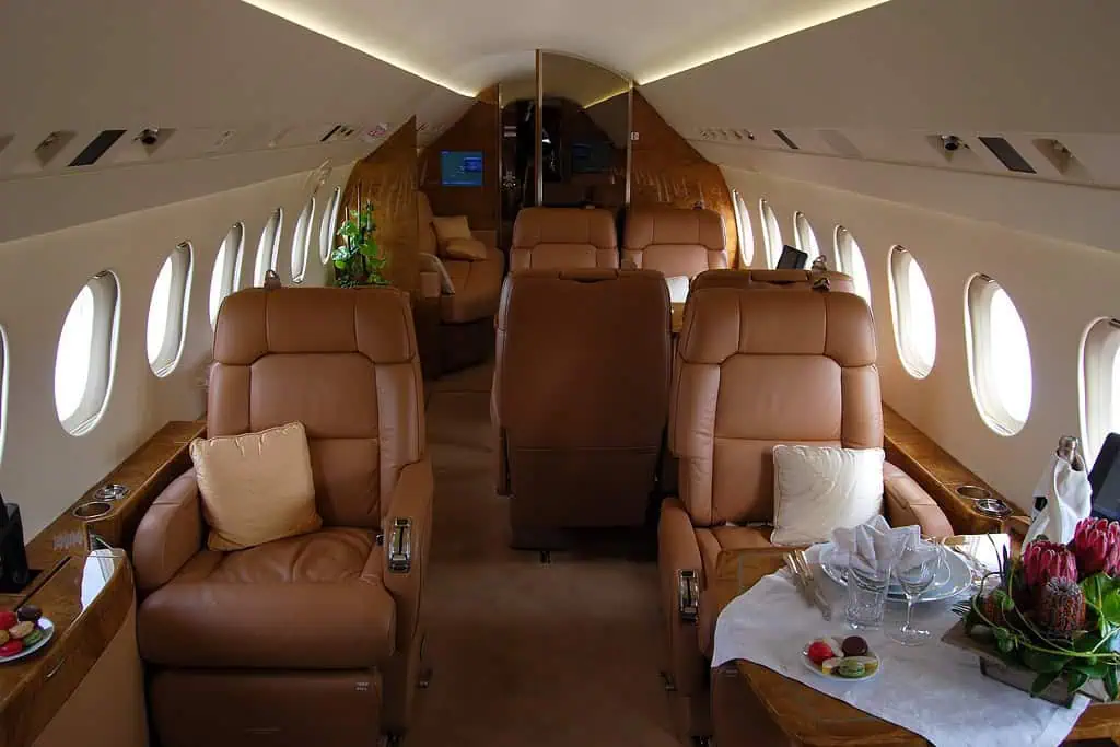 falcon 900 interior showing technical layout and seating configuration