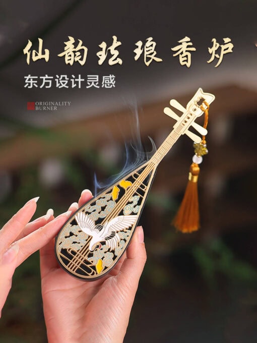 金蟾萬貫立式鏤空線香筒熏香爐| 金蟾萬貫立式鏤空線香筒招財熏香爐