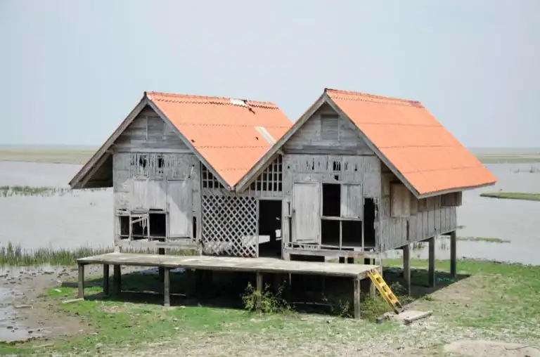 รีโนเวทบ้านไม้