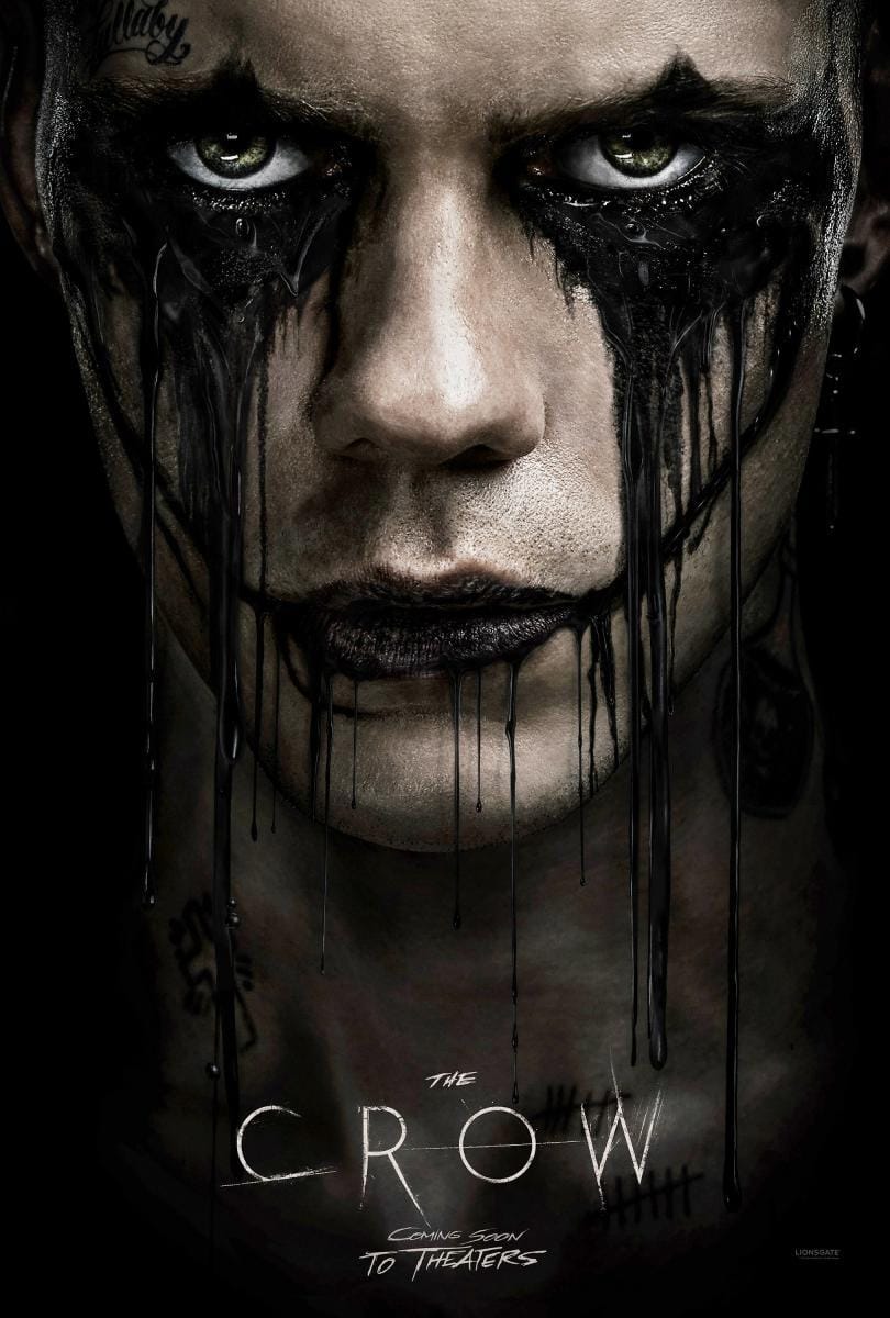 Cabeza humana con tinta negra derramándose por la cara, fondo oscuro, estilo de terror, cartel de película, para amantes de cine de suspense y horror, poster de la película "The Crow".