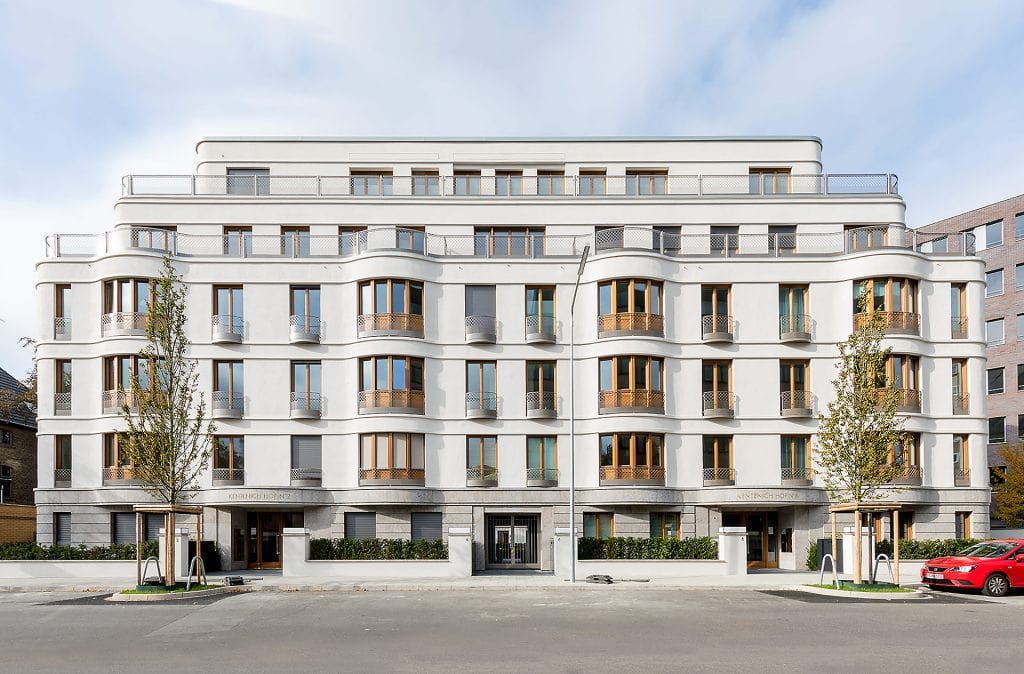 Duesseldorf-Golzheim Kentenich Hof Fassade