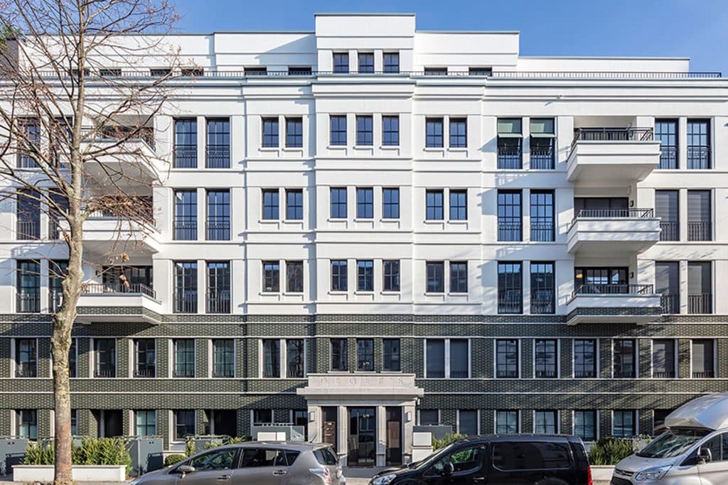 Degers Düsseldorf Front