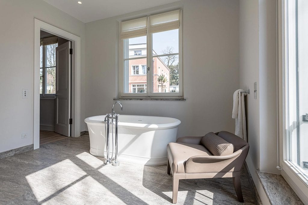 Häuser am Leo Blech Platz Badezimmer