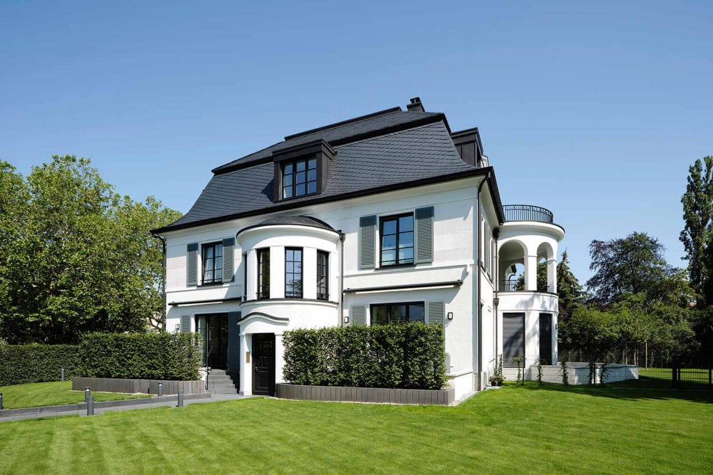 Berlin Westend Preussenallee Seitenflügel