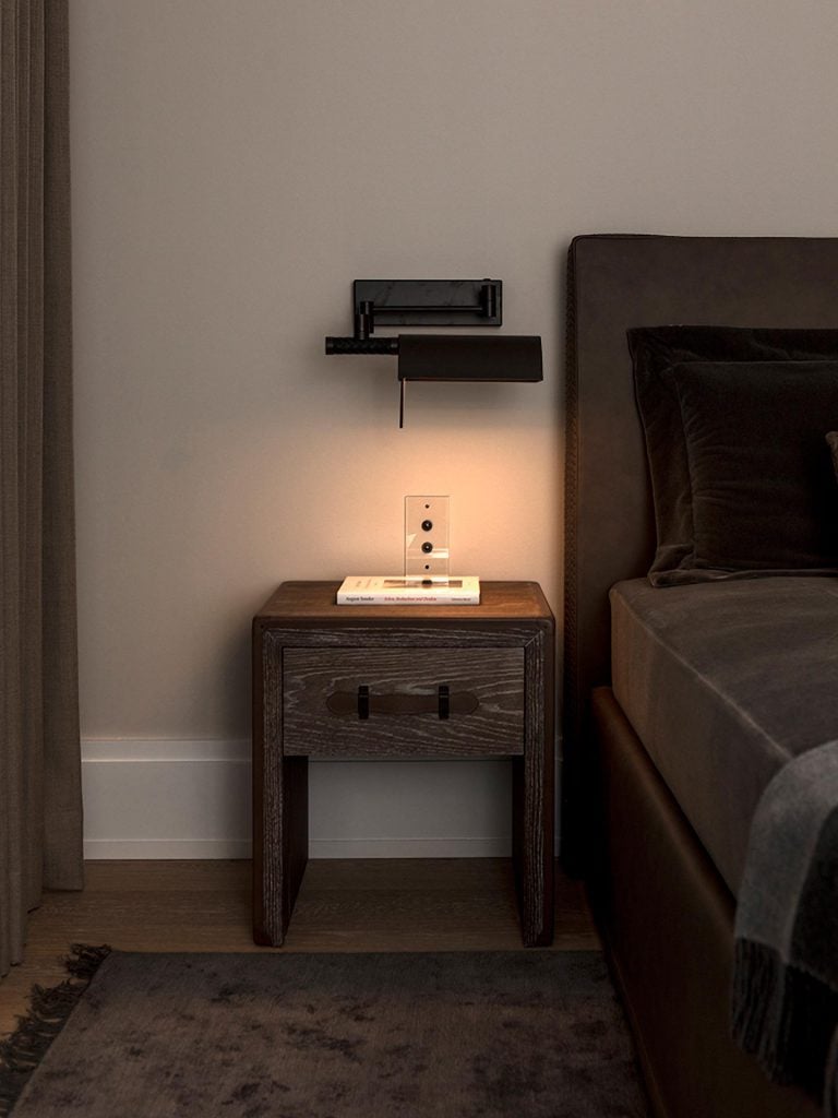 Schalter im Showroom der Menzelstraße Berlin-Grunewald