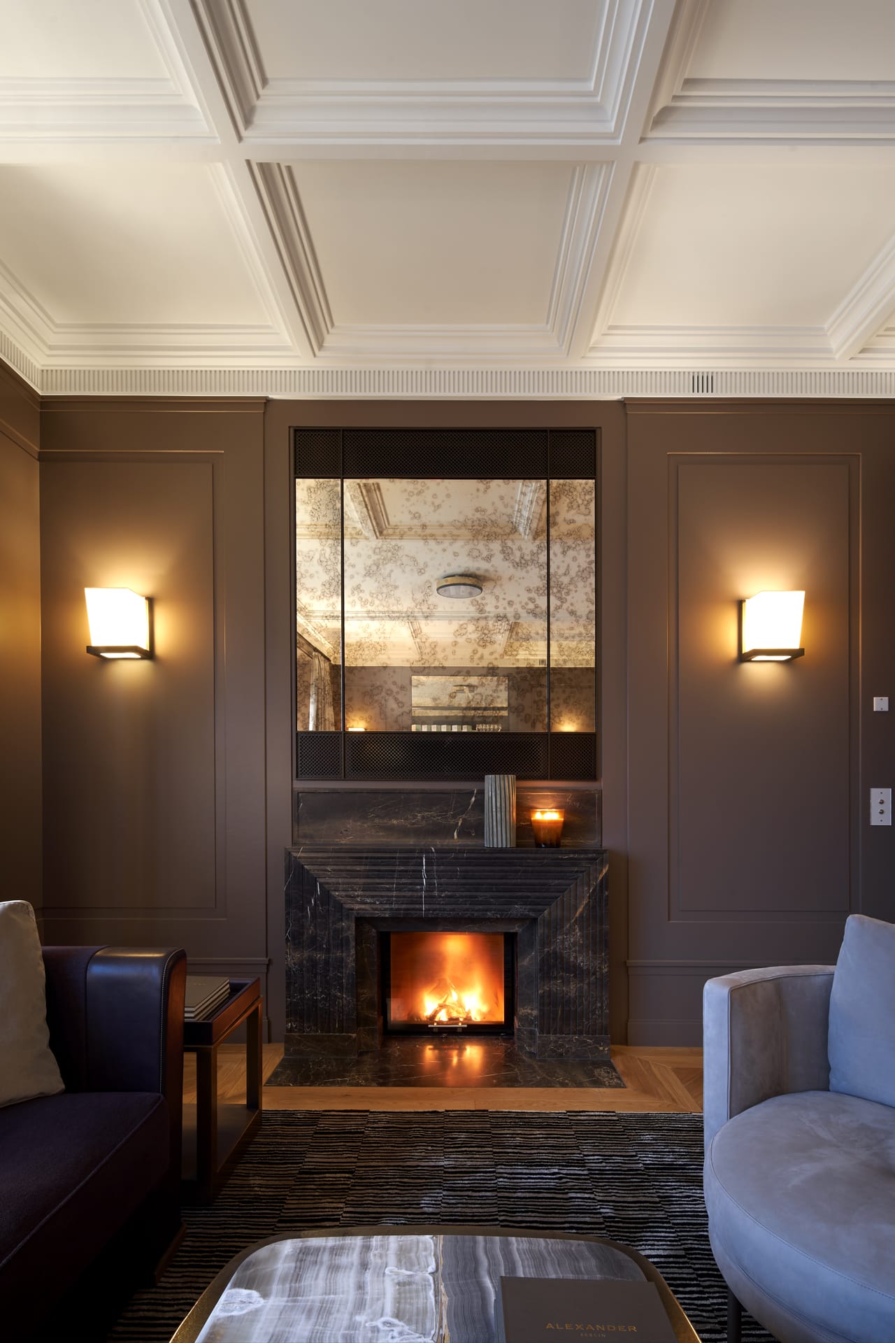 Berlin-Wilmersdorf Alexander Penthouse Herrenzimmer Kamin