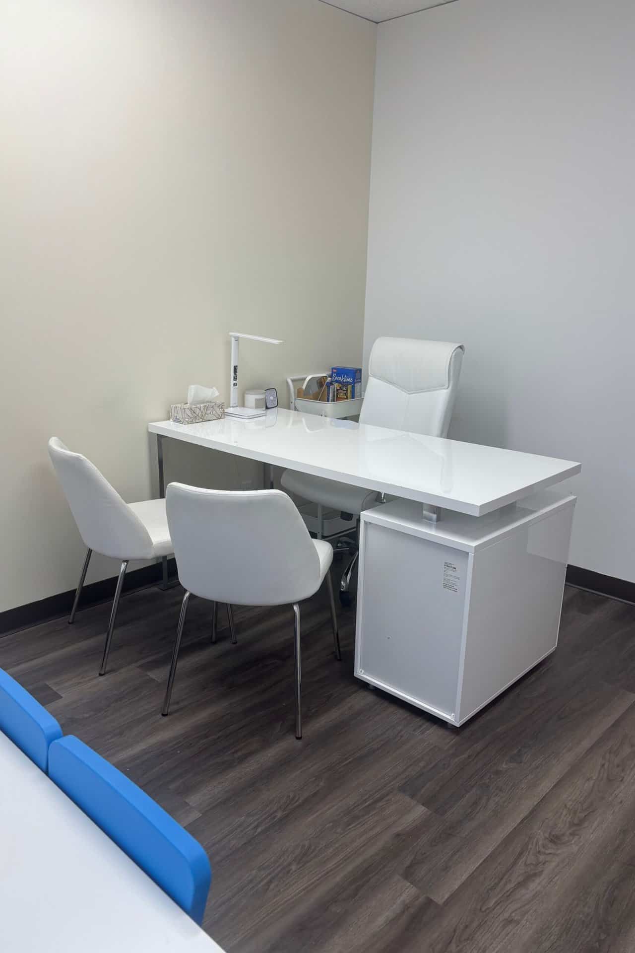 Bureau - Clinique Rayons et Réaadapt