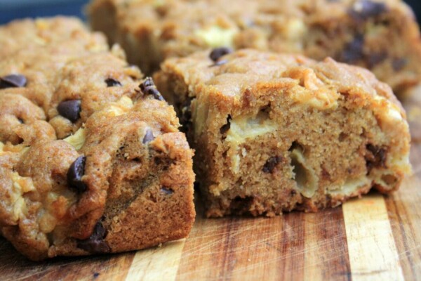 Gâteau Rapide aux Pommes et Pépites de Chocolat au Thermomix