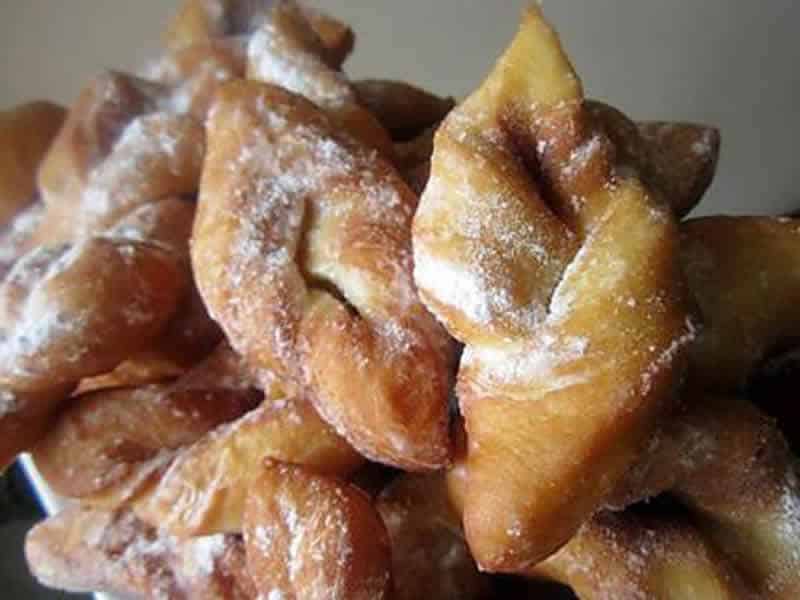 Bugnes moelleuses facile au Thermomix : recette de Carnaval
