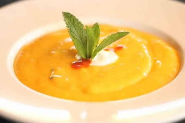 Soupe exotique facile au Thermomix : recette au lait de coco
