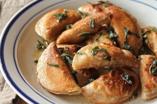 Pierogi aux pommes de terre au Thermomix : recette polonaise facile