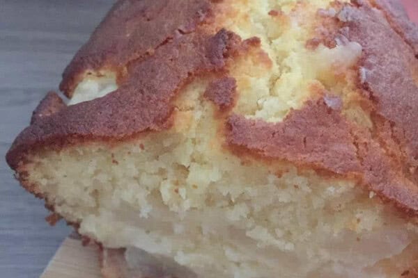 Cake poire mascarpone au Thermomix : recette facile et moelleuse