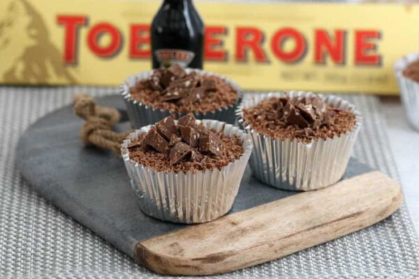 Mini Cheesecakes au Toblerone et Baileys au Thermomix