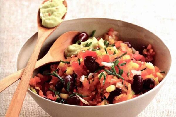 Salade Mexicaine au Thermomix (Sauce à l'Avocat Maison)
