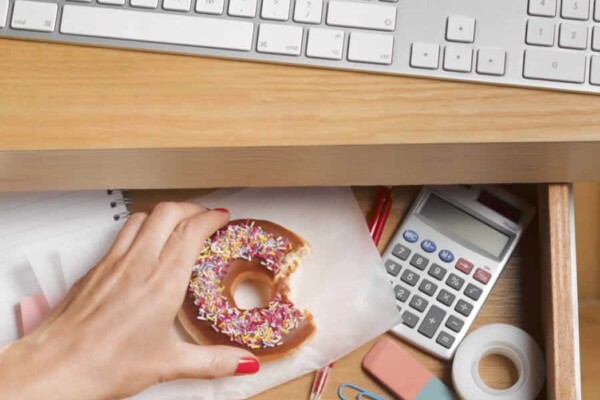 Manger équilibré au bureau
