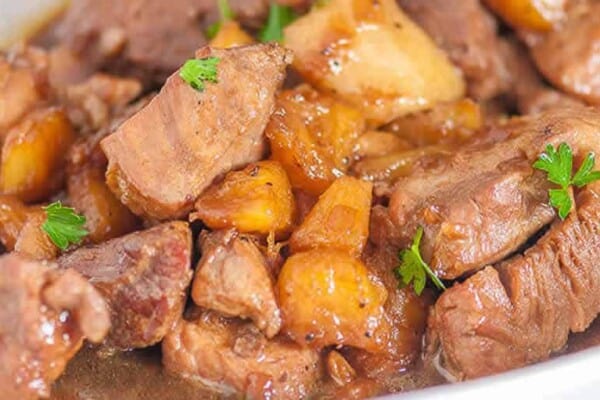 Sauté de Porc à l'Ananas au Thermomix : Recette Facile et Gourmande
