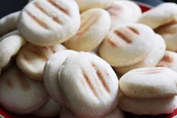 Batbout (mini-pain) léger au Thermomix : recette marocaine facile