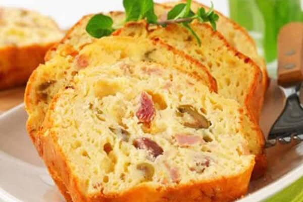 Cake Salé Jambon Mozzarella au Thermomix – Recette Facile et Moelleuse