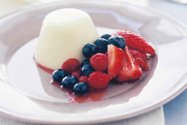 Panna cotta au lait de coco au Thermomix : recette exotique et onctueuse