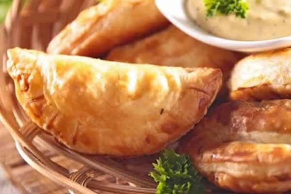 Pastels au thon au Thermomix : recette authentique de chaussons frits