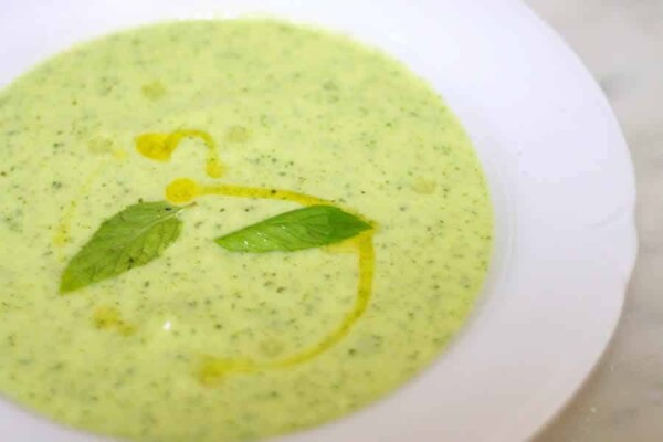 Soupe de courgettes à la menthe au thermomix