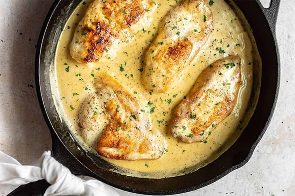 Blancs de poulet à la crème de moutarde au Thermomix Blancs de poulet à la crème de moutarde au Thermomix
