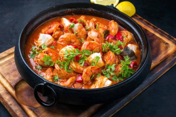 Ragoût de fruits de mer : Un plat délicieux et copieux