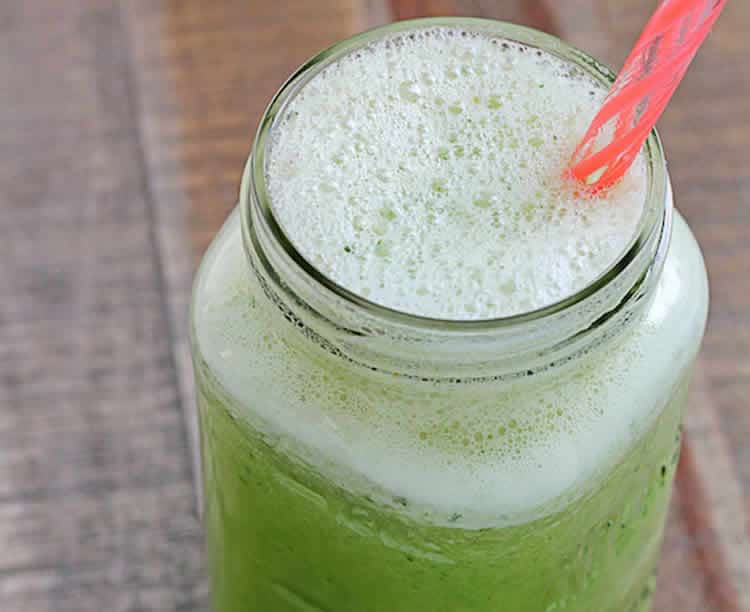 Jus detox courgette pommes au thermomix