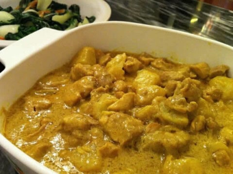Blancs de poulet et sauce curry au thermomix