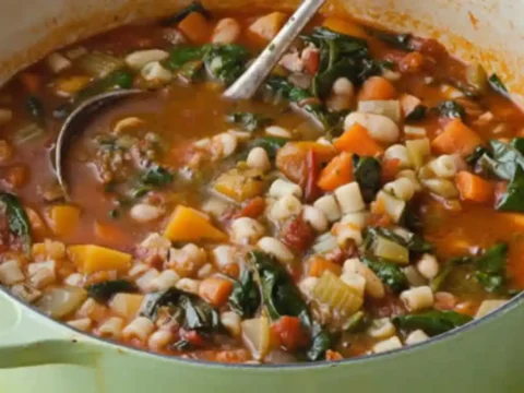 Soupe d'hiver de grand-mère