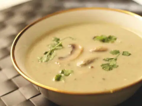 Soupe champignons de paris au thermomix