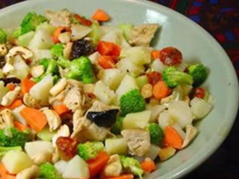 Salade de poulet et légumes