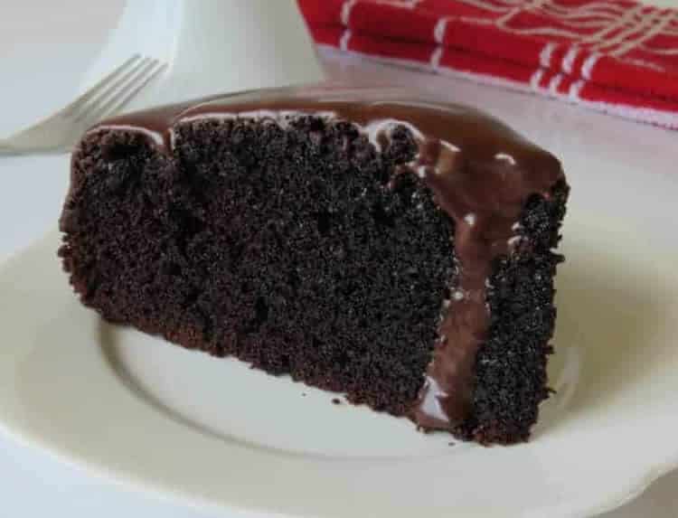 Cake chocolat facile avec glaçage