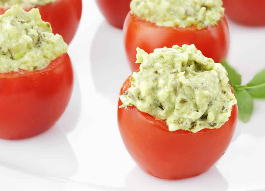 tomates-farcies-au-pesto-d-avocat-au-thermomix