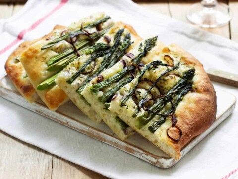 Focaccia aux asperges