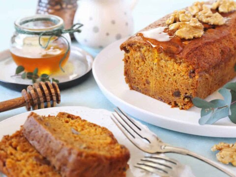 Cake aux carottes noix et miel