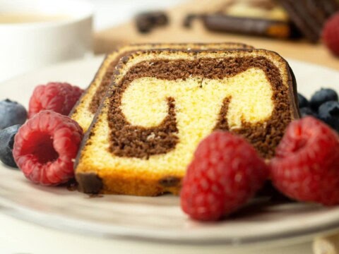 Gâteau Marbré au Chocolat et Vanille