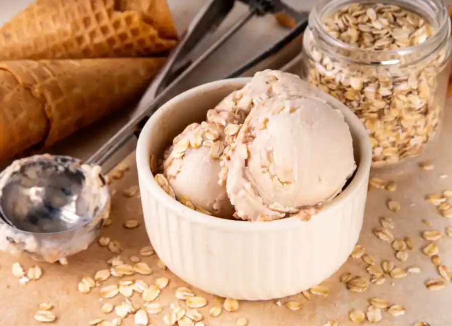 Crème glacée végétalienne avoine
