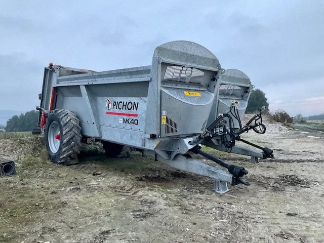 Pichon-MK40-2.jpg