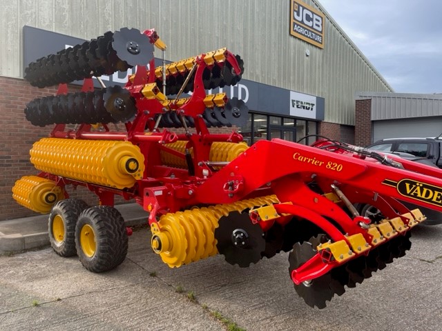 Vaderstad-Carrier-1-1.jpg