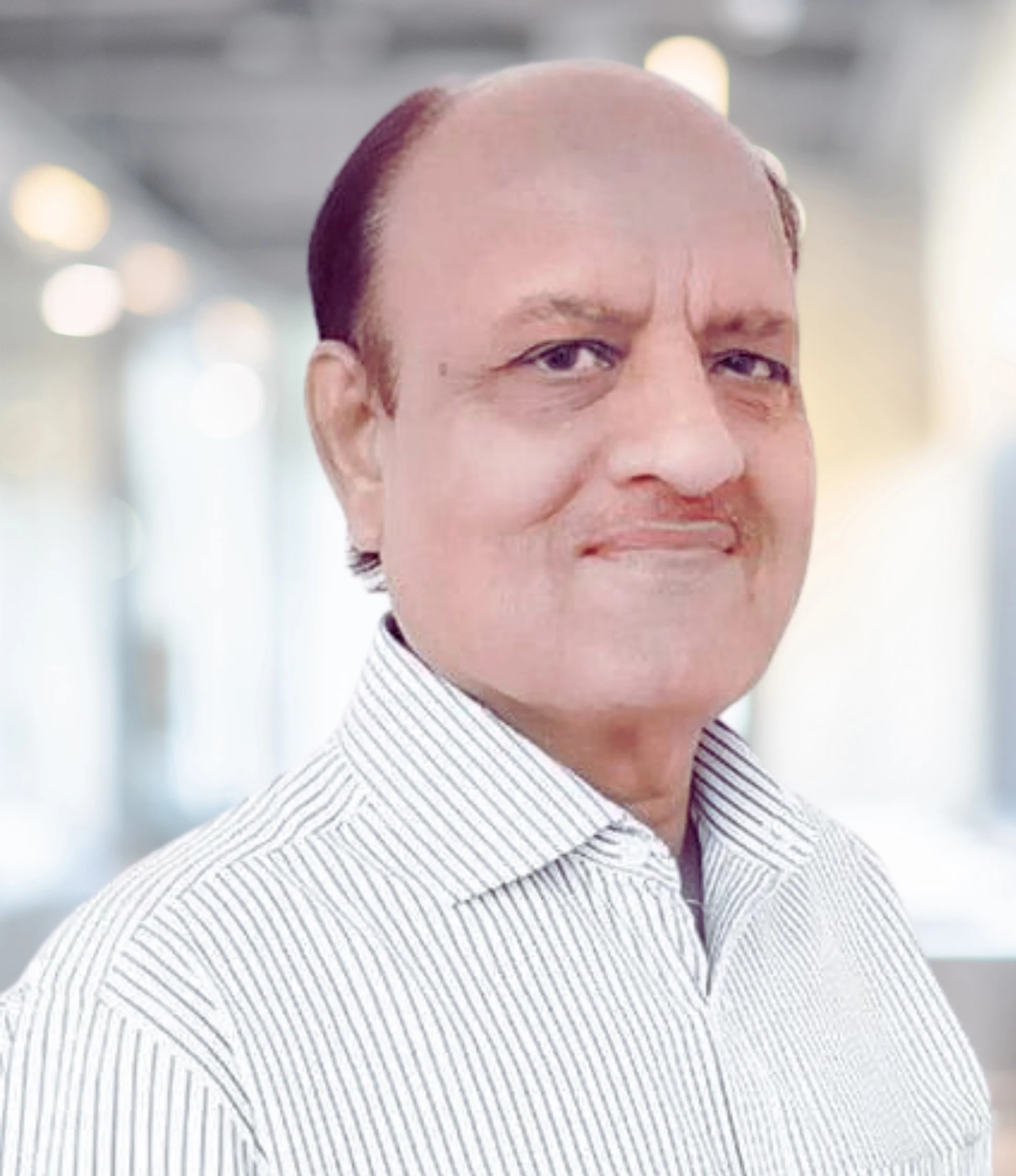 Mr. Sudhir Dhadda