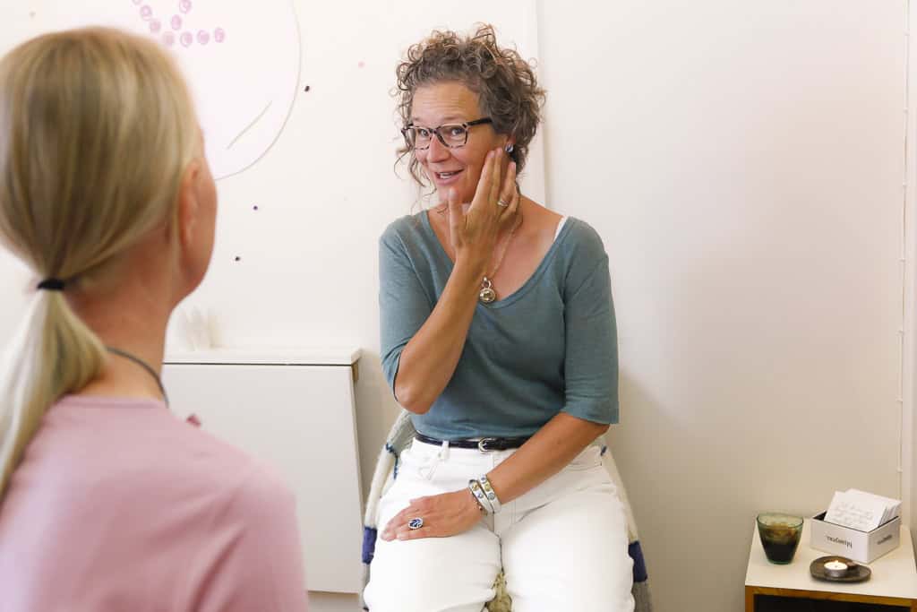 Renate Memelink De huidfluisteraar huidfluisterconsult