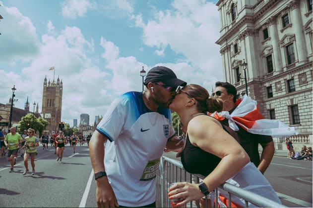 Runners kick start huge day of sport in London with the Saucony London 10k