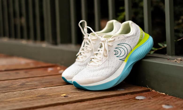 Topo Athletic Men's Atmos