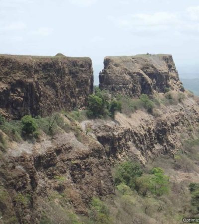 मनोहर-मनसंतोष गड