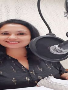 आवाजाची मनस्पर्शी मुसाफिरी – रश्मी वारंग