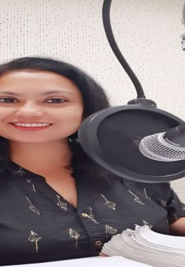 आवाजाची मनस्पर्शी मुसाफिरी – रश्मी वारंग
