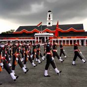 भारतीय सैन्य अकादमीमध्ये महिलांचे प्रशिक्षण सुरू