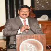 न्यायाधीशांच्या नियुक्तीत पारदर्शकता आणण्याचे आदेश