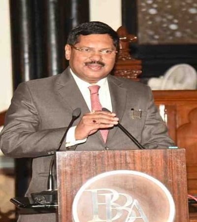 न्यायाधीशांच्या नियुक्तीत पारदर्शकता आणण्याचे आदेश